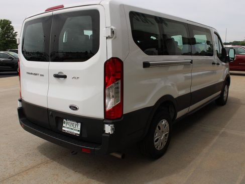 Used 2025 Ford Transit 350 XLT RWD image 7