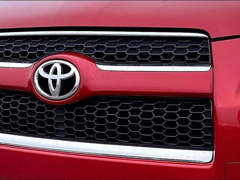 Used 2010 Toyota RAV4 Limited image 40