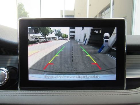 Used 2022 Lincoln Corsair FWD w/ Equipment Group 101A image 8