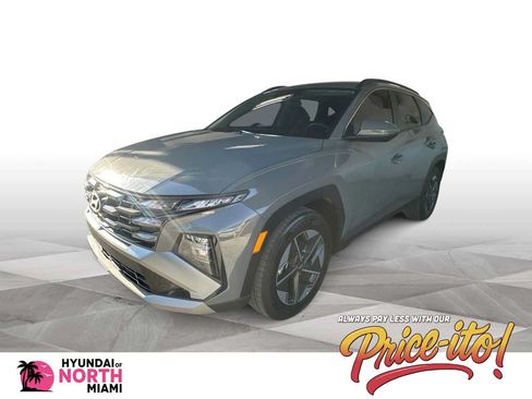 Used 2025 Hyundai Tucson SEL FWD image 1