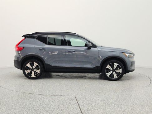 Used 2023 Volvo XC40 Recharge Plus w/ Protection Package Premier AWD/4WD image 4