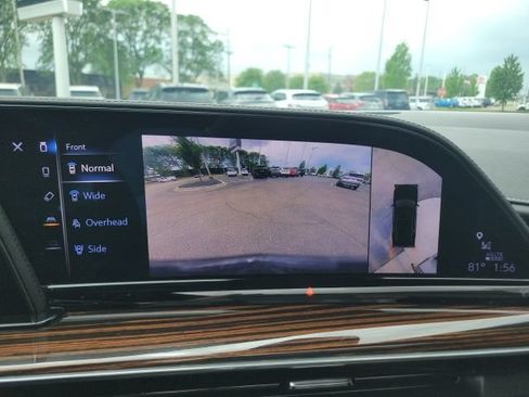 Used 2023 Cadillac Escalade Premium Luxury AWD/4WD image 41