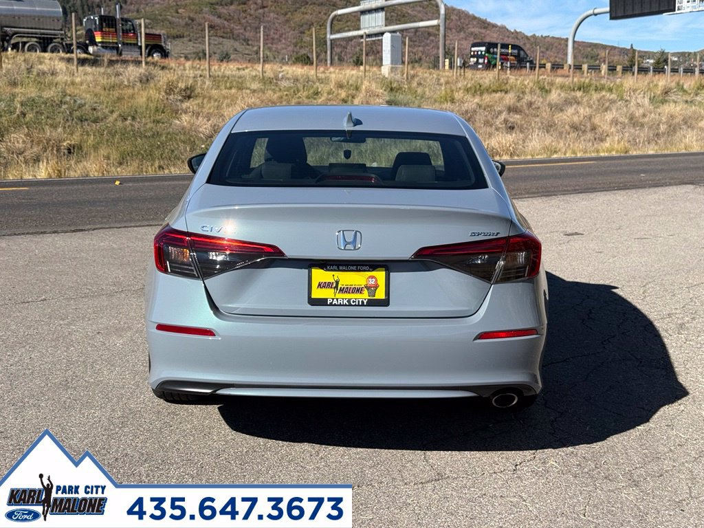 Used 2023 Honda Civic Sport image 4
