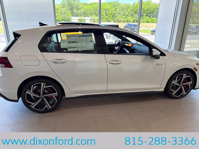 New 2026 Volkswagen GTI SE FWD image 6