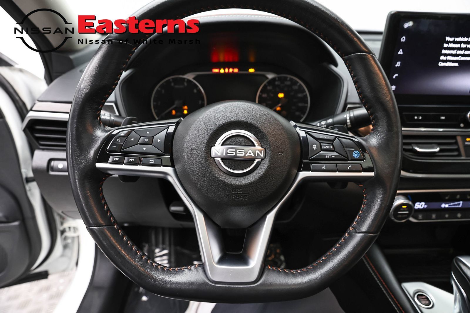 Used 2023 Nissan Altima 2.0 SR FWD image 10