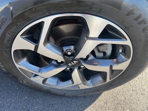 Certified 2022 Kia Sportage LX image 37