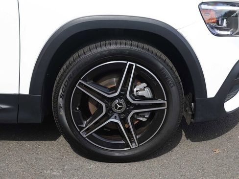 Used 2023 Mercedes-Benz GLB 250 4MATIC image 8