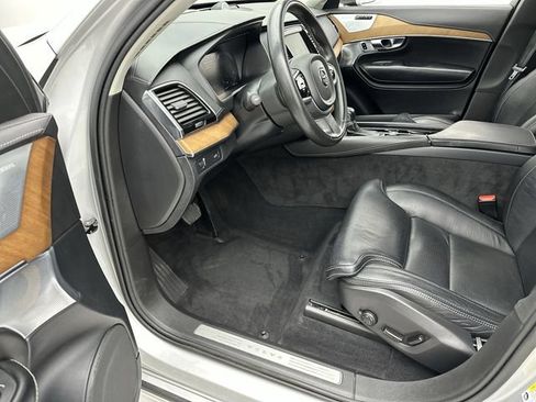 Used 2018 Volvo XC90 T6 Inscription w/ Convenience Package AWD/4WD image 11