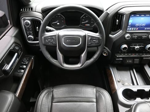 Used 2020 GMC Sierra 2500 Denali w/ Denali Ultimate Package image 25