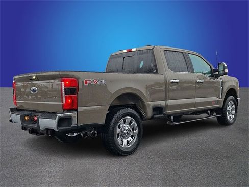 New 2026 Ford F250 Lariat w/ Lariat Ultimate Package image 3