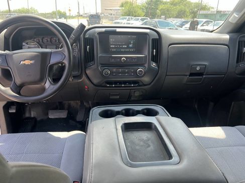 Used 2016 Chevrolet Silverado 2500 W/T w/ WT Convenience Package image 9