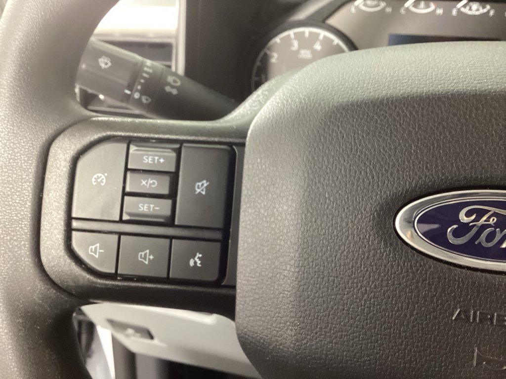 New 2026 Ford F350 XL w/ XL Off-Road Package AWD/4WD image 15