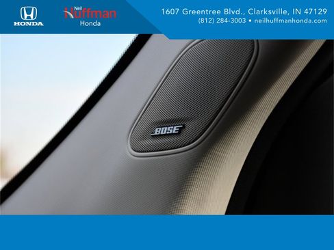 New 2025 Honda Pilot Touring image 13