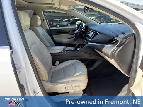 Used 2018 Buick Enclave Premium w/ Trailering Package FWD image 16