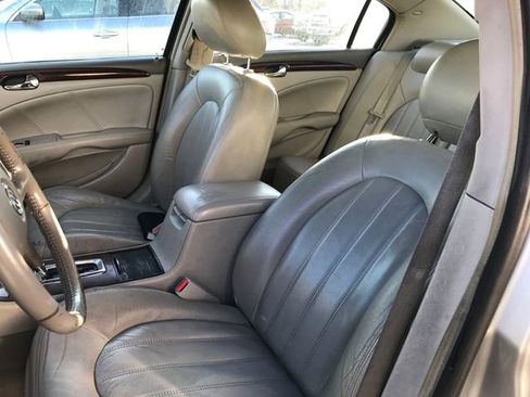 Used 2009 Buick Lucerne CXL image 4