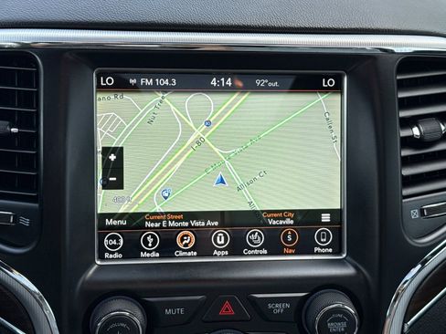 Used 2018 Jeep Grand Cherokee Limited AWD/4WD image 20