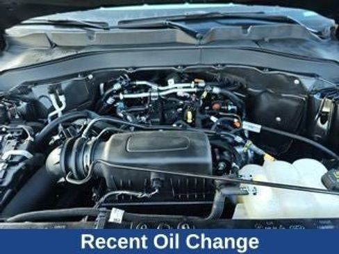 Used 2023 Ford Explorer XLT w/ Equipment Group 202A image 20