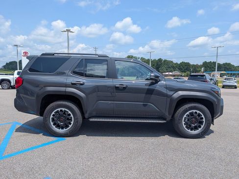New 2026 Toyota 4Runner TRD Off-Road Premium w/ Tow Technology Package AWD/4WD image 5