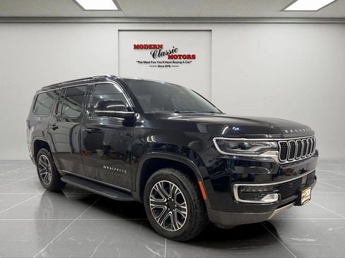 Used 2022 Jeep Wagoneer Series III AWD/4WD image 1