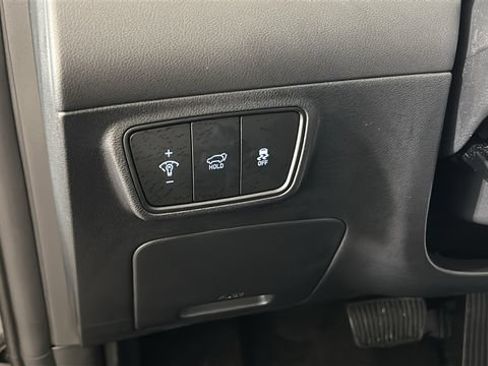 Certified 2024 Hyundai Tucson Limited AWD/4WD image 19
