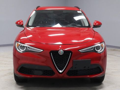 Used 2018 Alfa Romeo Stelvio Sport w/ Quick Order Package 22J Sport image 4
