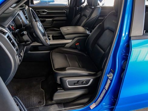 Used 2024 RAM 1500 Laramie image 30