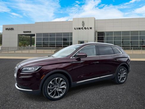 Certified 2023 Lincoln Nautilus Reserve w/ Equipment Group 201A image 7