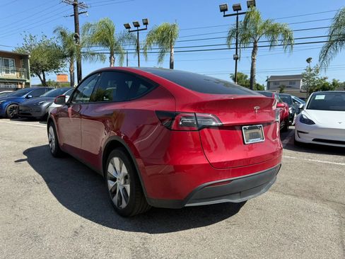 Used 2023 Tesla Model Y AWD image 5