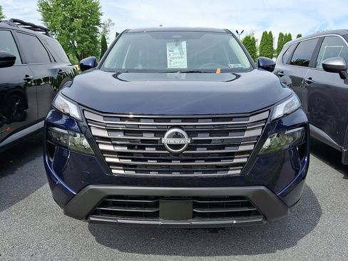New 2026 Nissan Rogue SV w/ Cold Weather Package AWD/4WD image 2