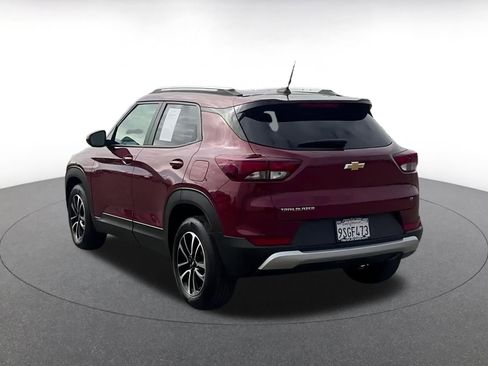 Used 2025 Chevrolet TrailBlazer LT image 10