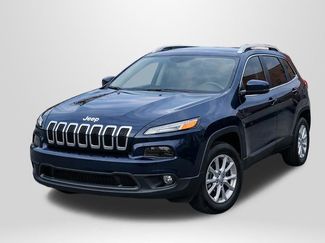 Used 2016 Jeep Cherokee Latitude w/ Cold Weather Group video 1
