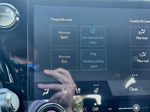 New 2026 Lexus TX 500h AWD image 31
