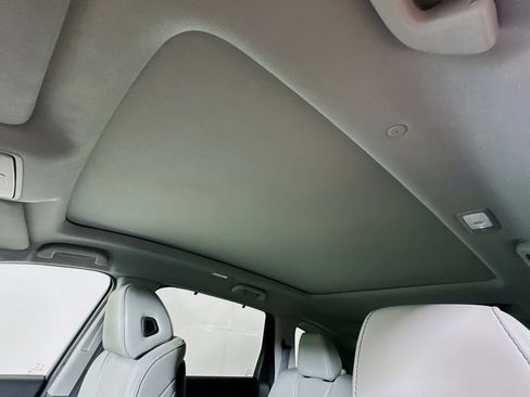 Used 2023 Acura MDX SH-AWD w/ Technology Package image 26