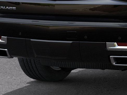 New 2025 Cadillac Escalade ESV Luxury w/ LPO, Floor Liner Package image 15