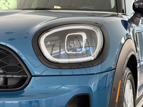 Used 2023 MINI Cooper Countryman S FWD image 11