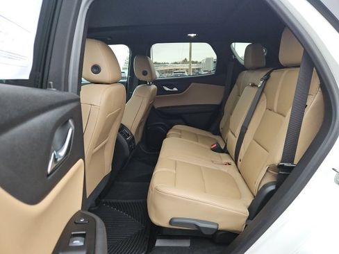 Used 2023 Chevrolet Blazer Premier image 19