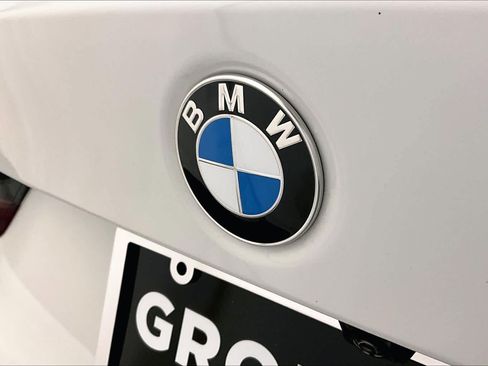 Used 2026 BMW 330i xDrive Sedan AWD/4WD image 32