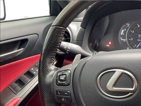Used 2022 Lexus IS 350 F Sport RWD image 46