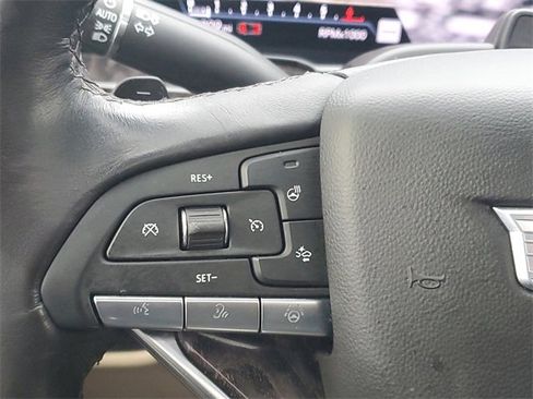 Used 2023 Cadillac Escalade ESV Premium Luxury w/ Performance Package image 21