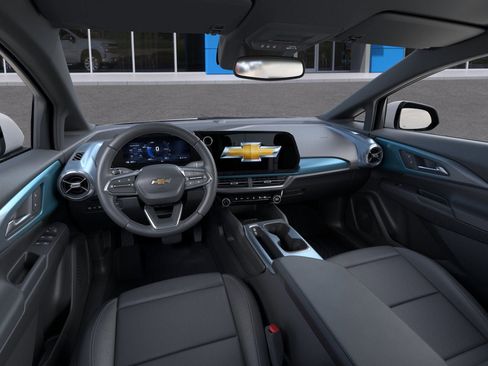 New 2026 Chevrolet Equinox EV LT image 50