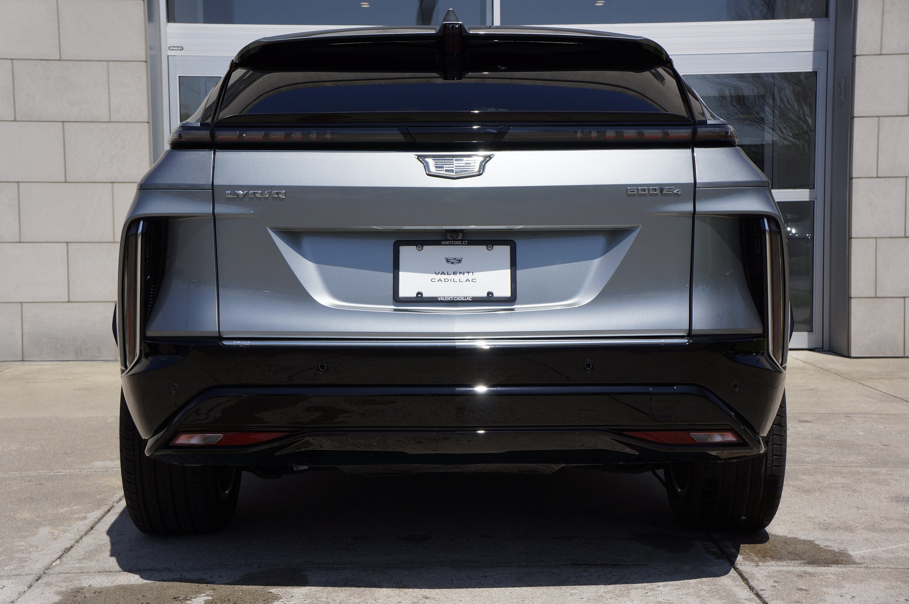 Used 2024 Cadillac Lyriq Tech RWD image 7