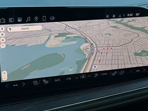 New 2025 Chevrolet Suburban Premier image 21