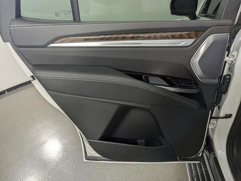 Used 2025 Cadillac Escalade Sport Platinum image 20