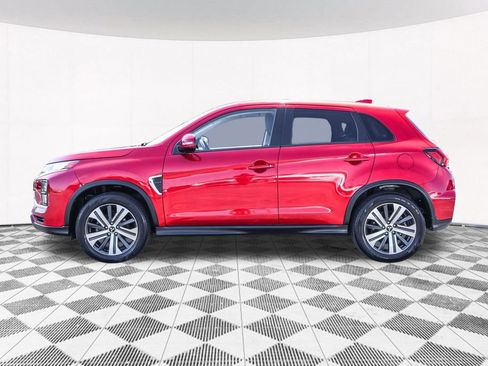 Used 2024 Mitsubishi Outlander Sport SE AWD/4WD image 13