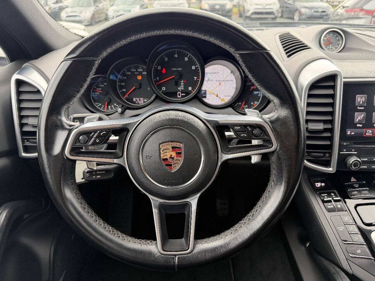 Used 2017 Porsche Cayenne Platinum Edition AWD/4WD image 20