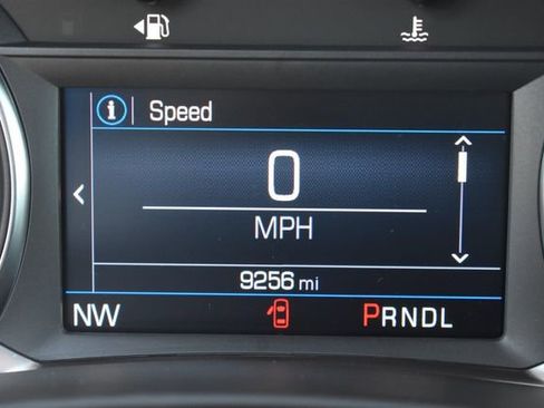 Used 2023 Chevrolet Equinox LT FWD image 27