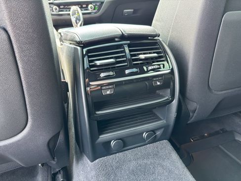 Used 2018 BMW 640i Gran Turismo xDrive AWD/4WD image 41