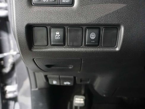 Used 2023 Nissan Murano SV image 25