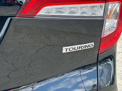 Used 2022 Honda Pilot Touring image 54