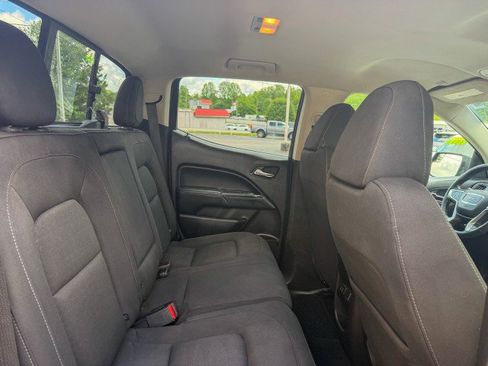 Used 2018 GMC Canyon SLE w/ SLE Convenience Package RWD image 14